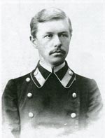 Василий Павлович Покровский в форме юриста после окончания Ярославского Демидовского юридического лицея, г. Ярославль, 1911 год.